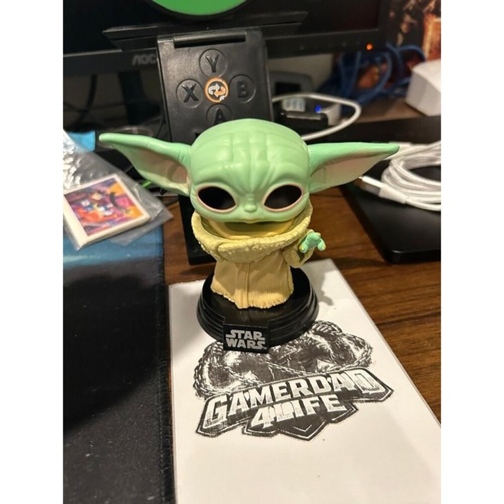 Funko Pop ! Star Wars The Mandalorian # 368 'The Child' Baby Yoda Grogu Figure